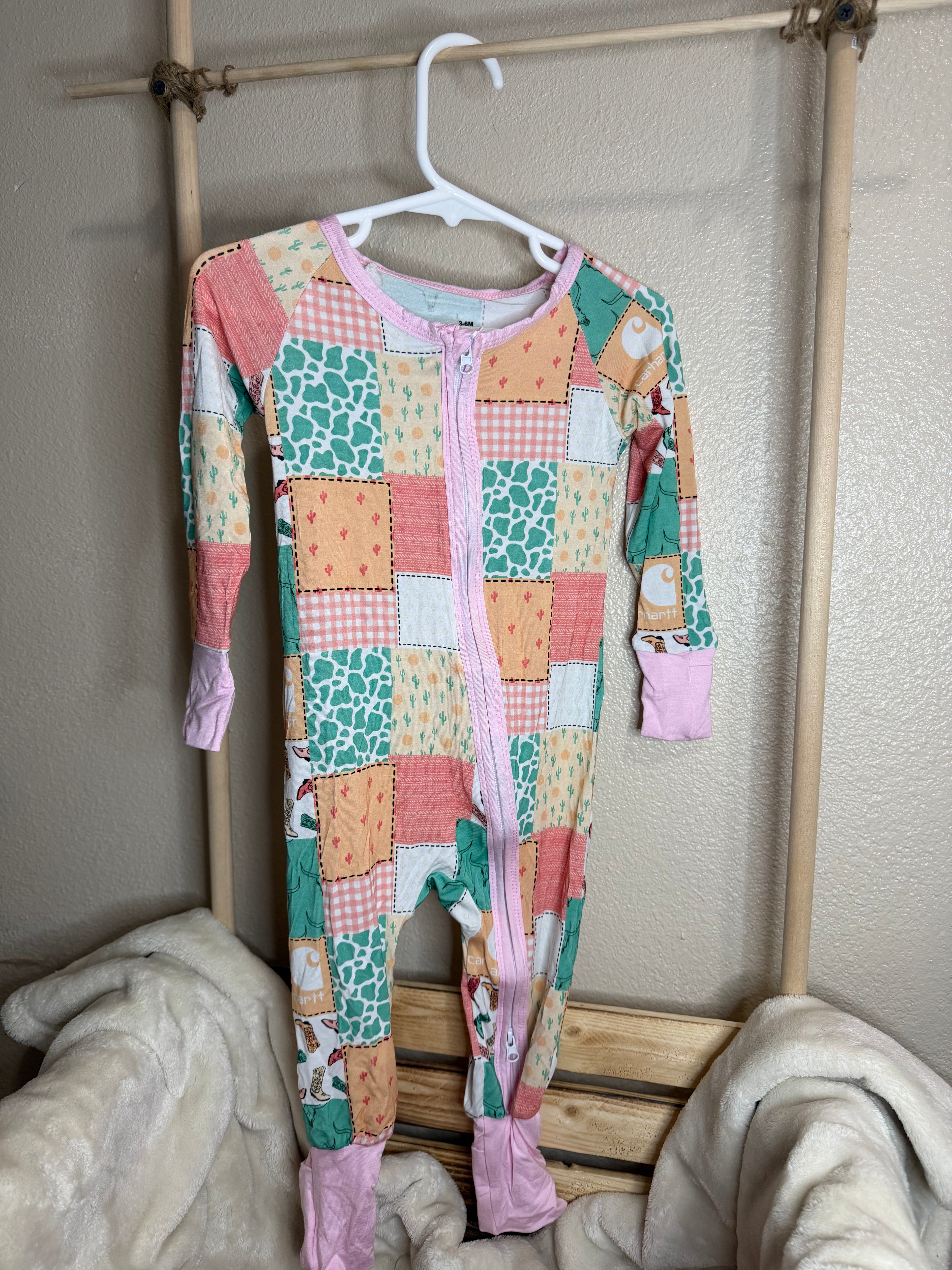 Rustic cowgirl bamboo zippy